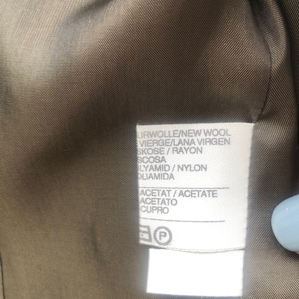 Nic Janik jacket - Picture 9 of 11
